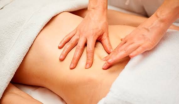 Masajes relajantes y drenaje linfático en Milu Beauty Spa, Hampton Bays